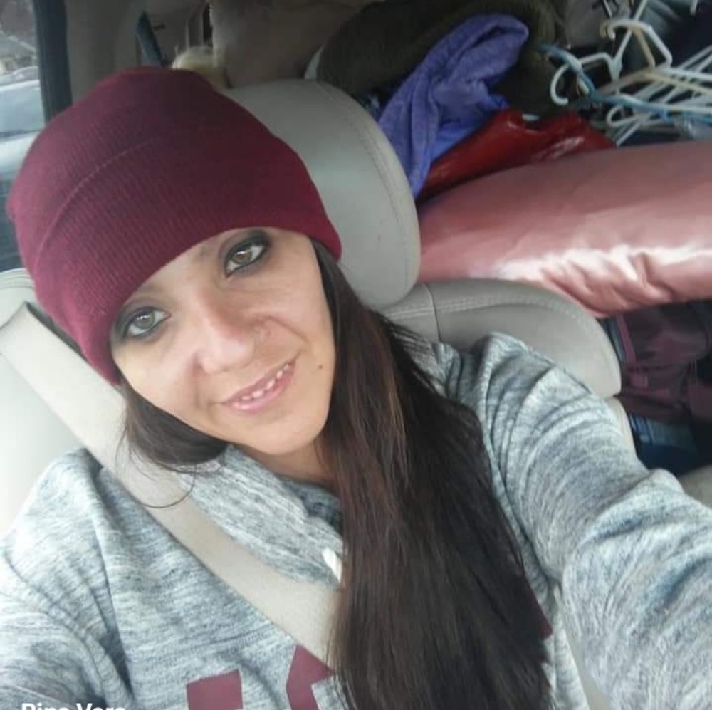 Meet your Posher, Rina - Picture 2 of 2
